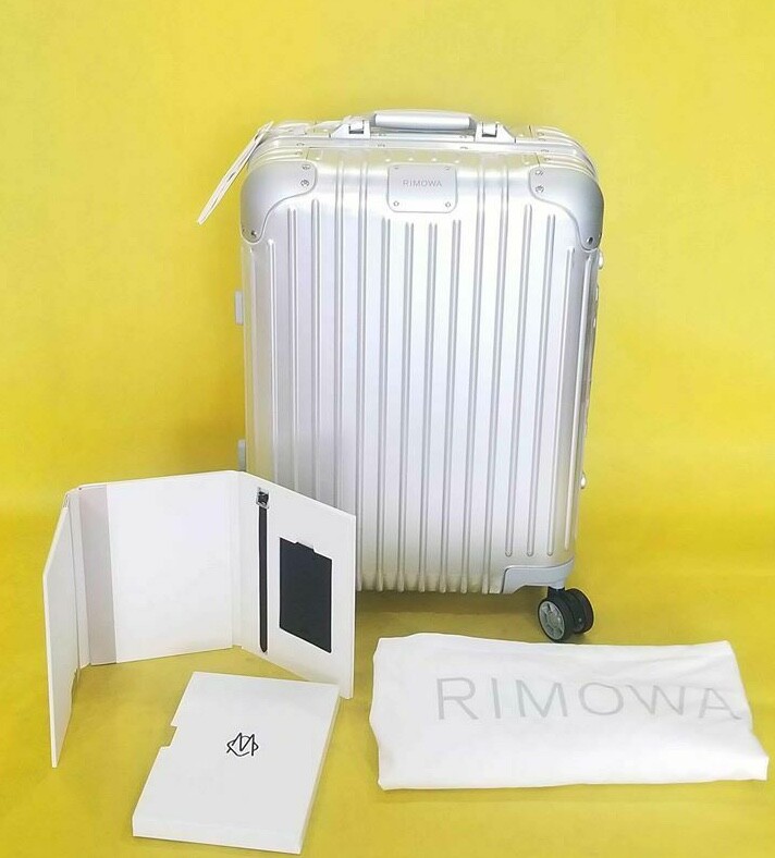 rimowa topas stealth cabin multiwheel